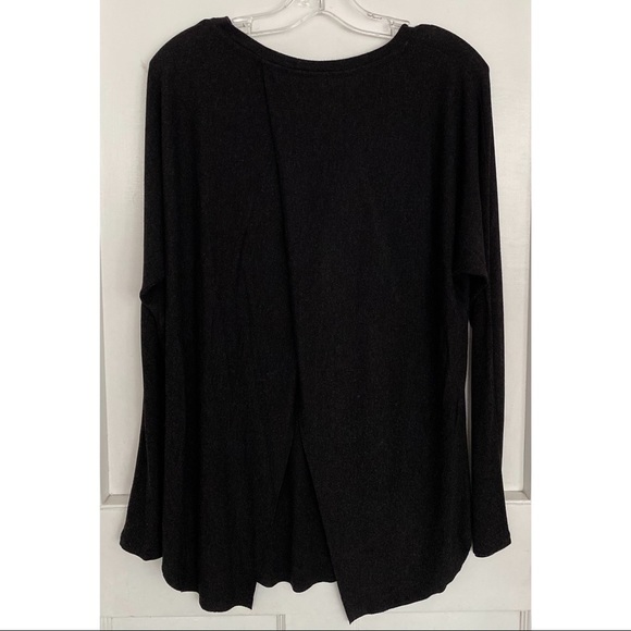 Wilfred  Split Back Shirt - Picture 4 of 7